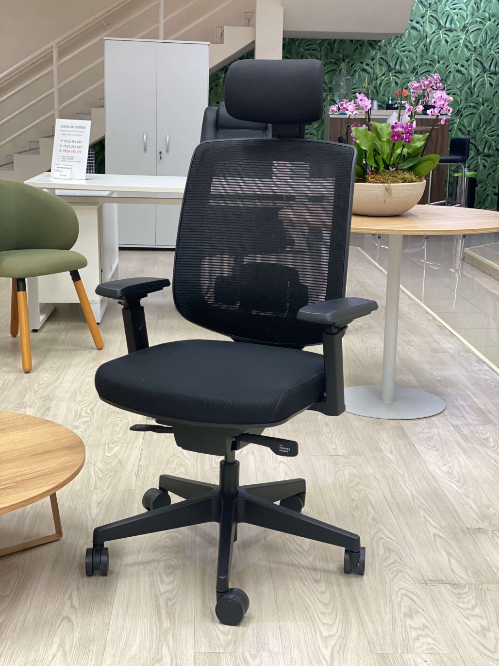 Cadeira Presidente Syncron C3 Cavaletti